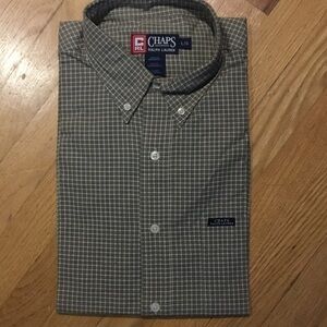 Chaps Men’s Beige, White and Blue Plaid Button-Down Shirt